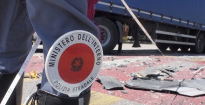 San Martino dei Mulini incidente stradale mortale auto camion autocarro morta signora di san marino
