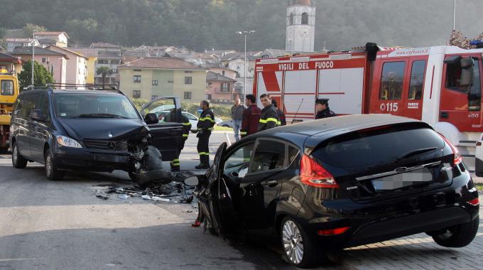 In Italia muoiono 9 persone  al giorno per incidenti stradali