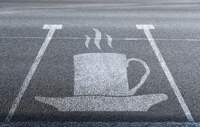 Sicurezza: il caffè migliora l’attenzione alla guida?