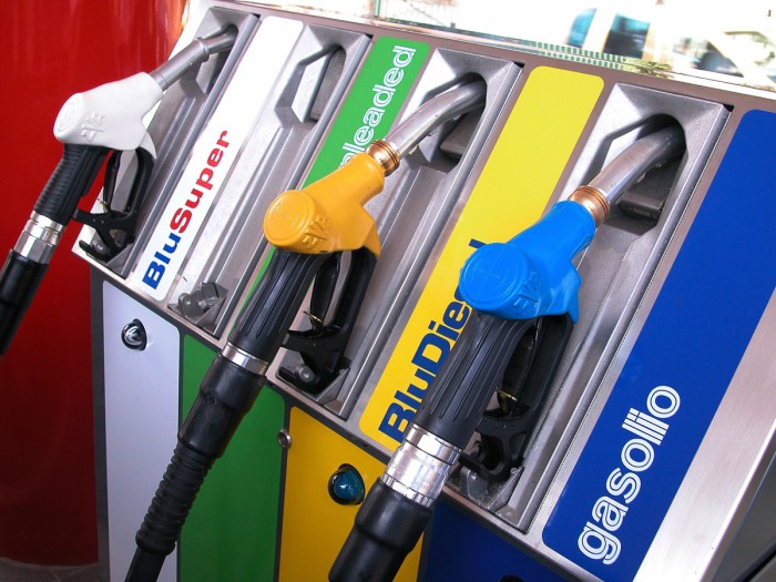 Benzina e gasolio, aumenta la spesa: a maggio +6,7%