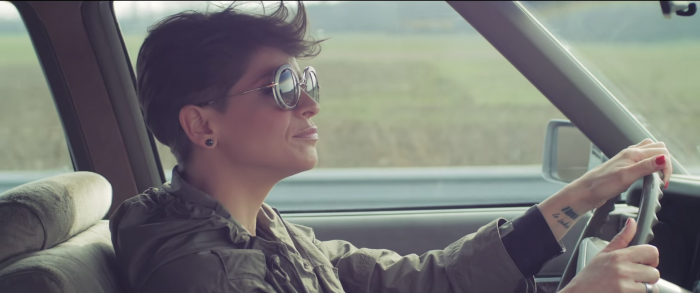 Alessandra Amoroso: le critiche Asaps al videoclip senza cinture
