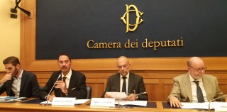 IVA sulle patenti, la proposta di legge del M5S