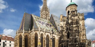 Vienna, viaggio in autoscuola a tre settimane dalla riapertura