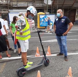 Torino, con Unasca monopattino senza segreti