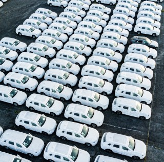 Immatricolazioni: a febbraio perdita del 12,3%