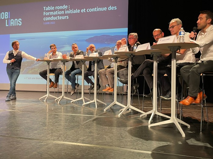 Francia, le autoscuole a congresso prendono la strada della “Mobiliance”