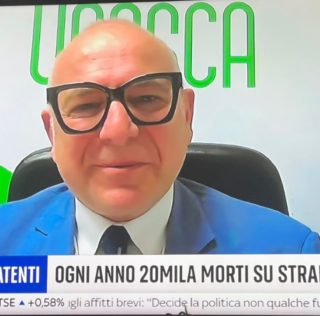 Nuova direttiva patenti: patente B a 17 anni