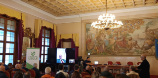 𝗢𝗴𝗴𝗶, 𝗻𝗲𝗹 𝗦𝗮𝗹𝗼𝗻𝗲 𝗱𝗶 𝗥𝗮𝗽𝗽𝗿𝗲𝘀𝗲𝗻𝘁𝗮𝗻𝘇𝗮 𝗱𝗲𝗹𝗹𝗮 𝗣𝗿𝗼𝘃𝗶𝗻𝗰𝗶𝗮 𝗱𝗶 𝗕𝗿𝗶𝗻𝗱𝗶𝘀𝗶, si è svolto un importante incontro formativo che ha coinvolto tutti gli studi, associati e non