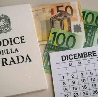 Codice della Strada: slitta al 1° dicembre 2026 l’adeguamento delle sanzioni all’inflazione